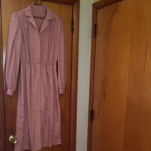 Silky 70s Pink Mauve Print Dress